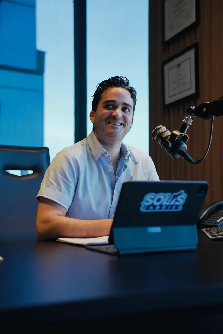 panama Gabriel Solís radio